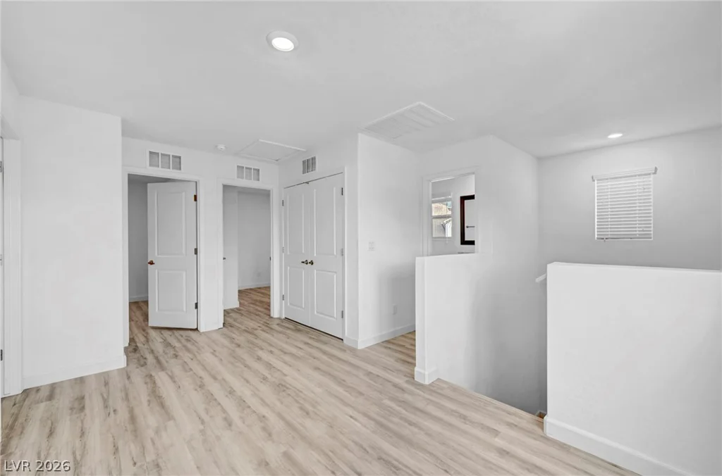 2483 Silk Tree Mimosa, Las Vegas, NV 89115