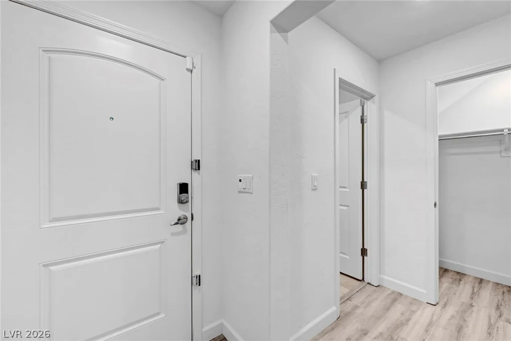2483 Silk Tree Mimosa, Las Vegas, NV 89115