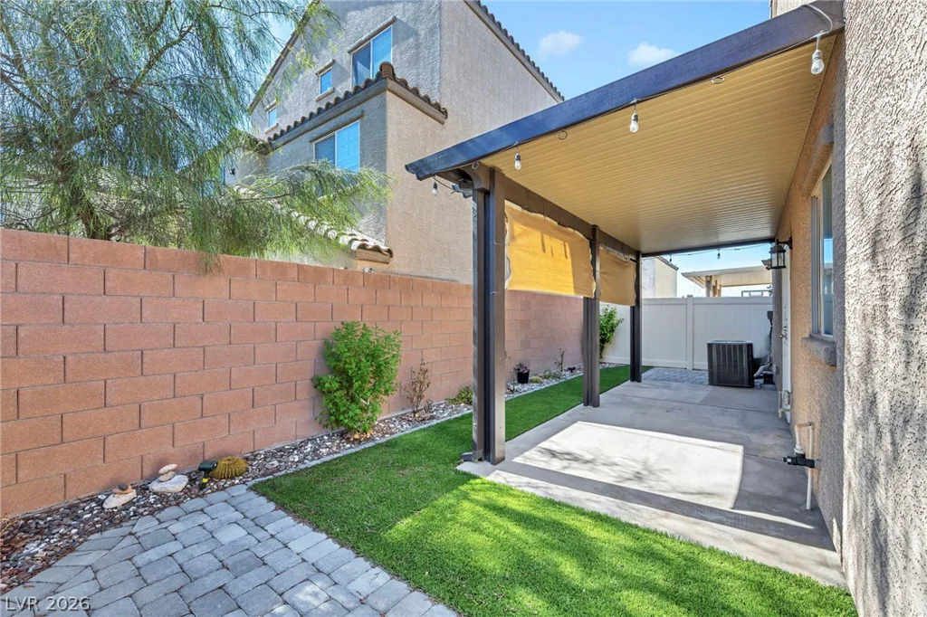 2483 Silk Tree Mimosa, Las Vegas, NV 89115