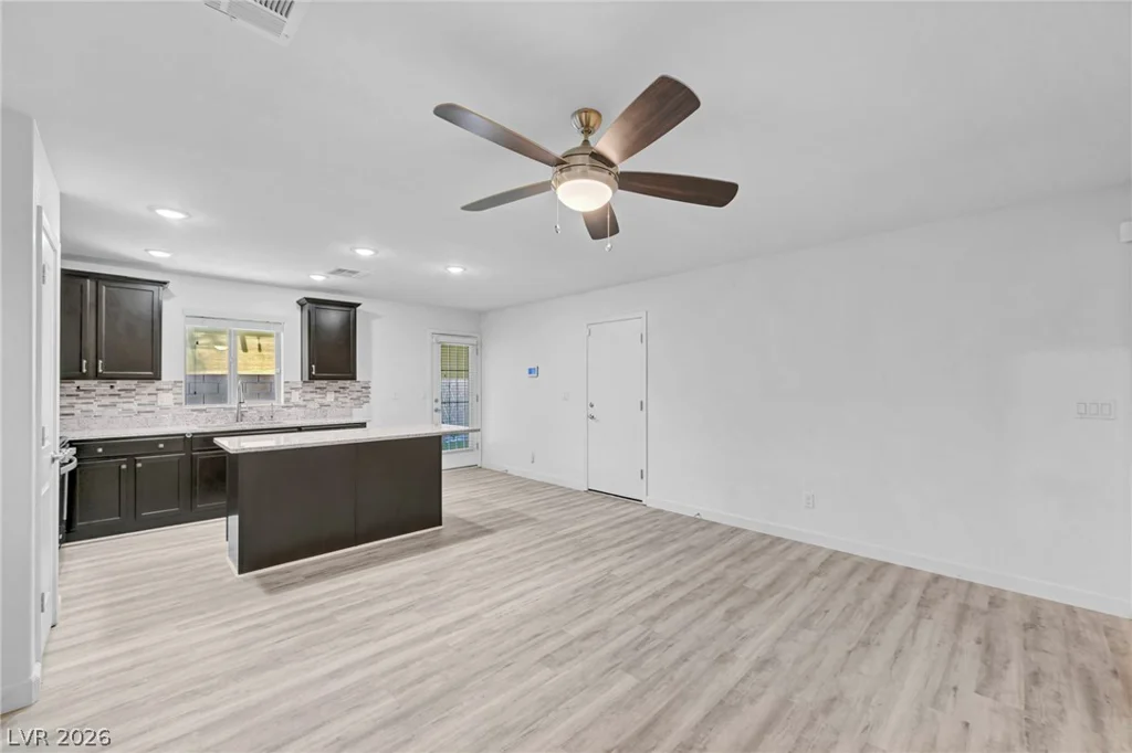 2483 Silk Tree Mimosa, Las Vegas, NV 89115