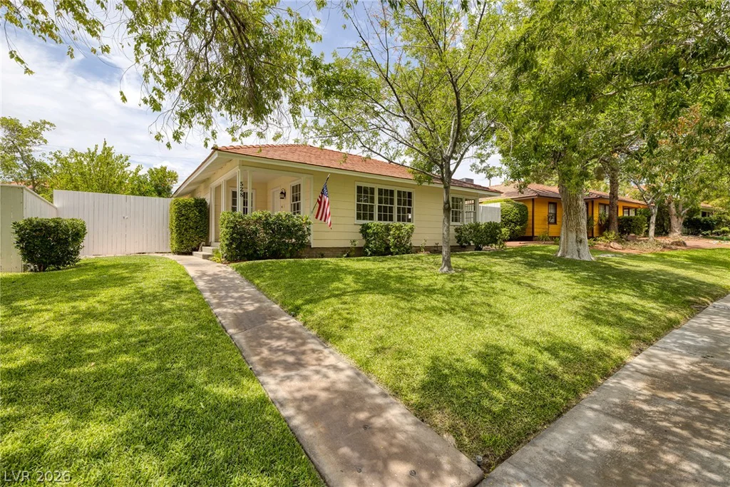 528 Cherry, Boulder City, NV 89005