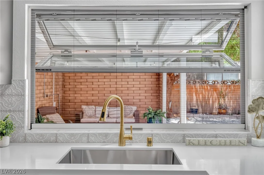 2908 Bernardo, Las Vegas, NV 89102