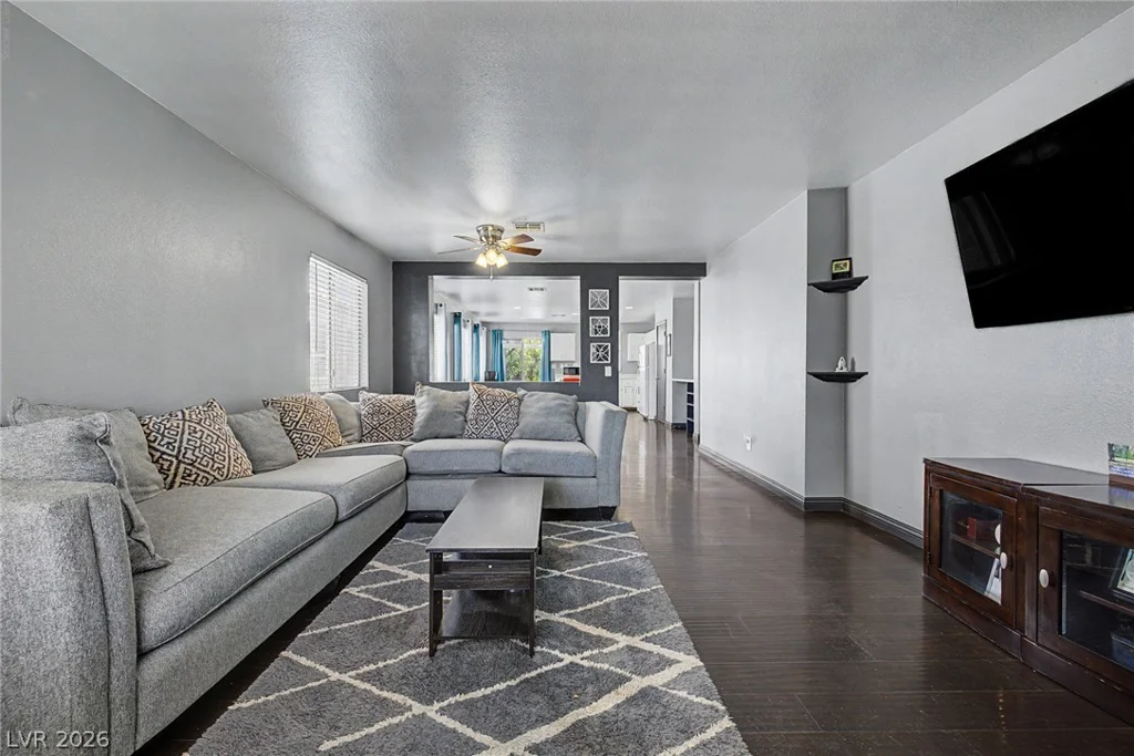 5854 Dana Rogers, Las Vegas, NV 89110