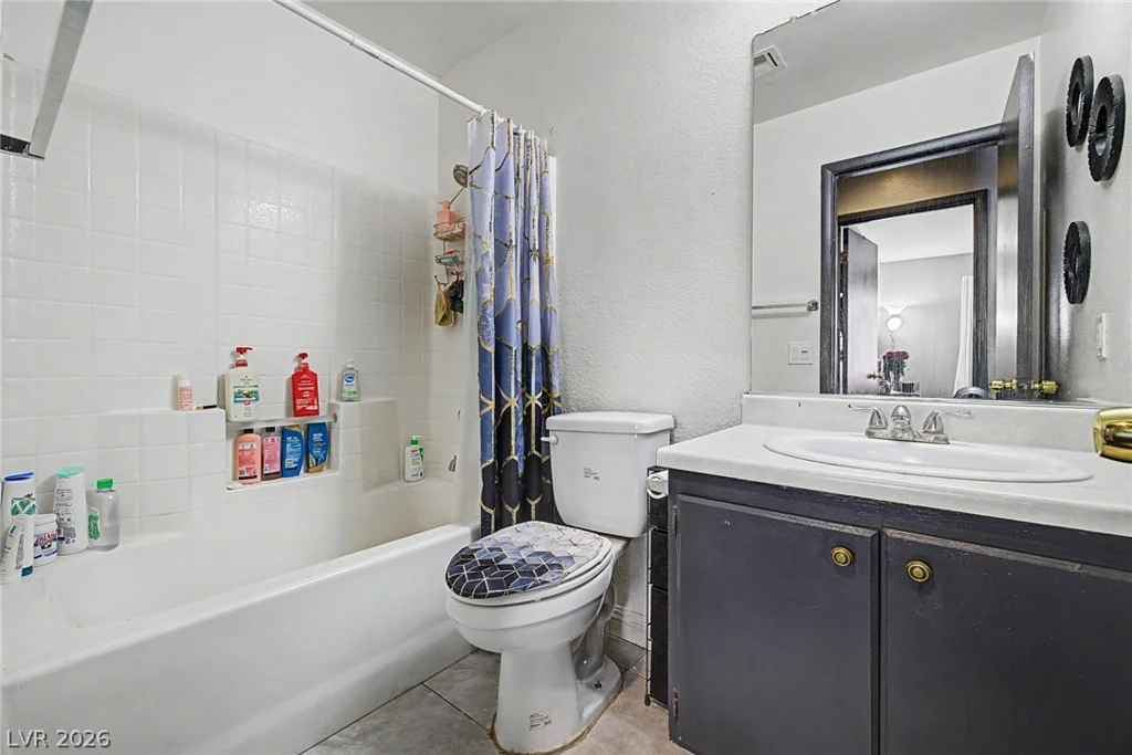 5854 Dana Rogers, Las Vegas, NV 89110