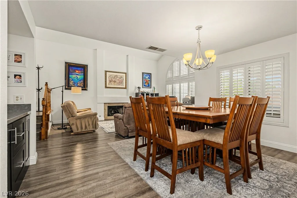 3040 Waterview, Las Vegas, NV 89117