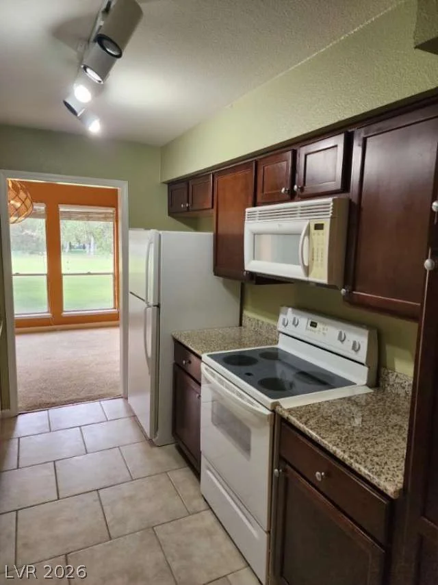 2838 Loveland, Las Vegas, NV 89109