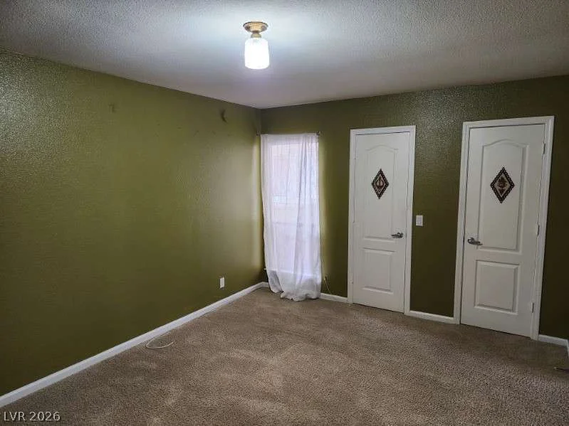 2838 Loveland, Las Vegas, NV 89109