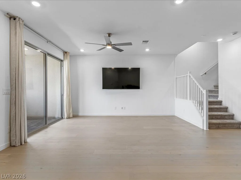 11446 Contour, Las Vegas, NV 89138