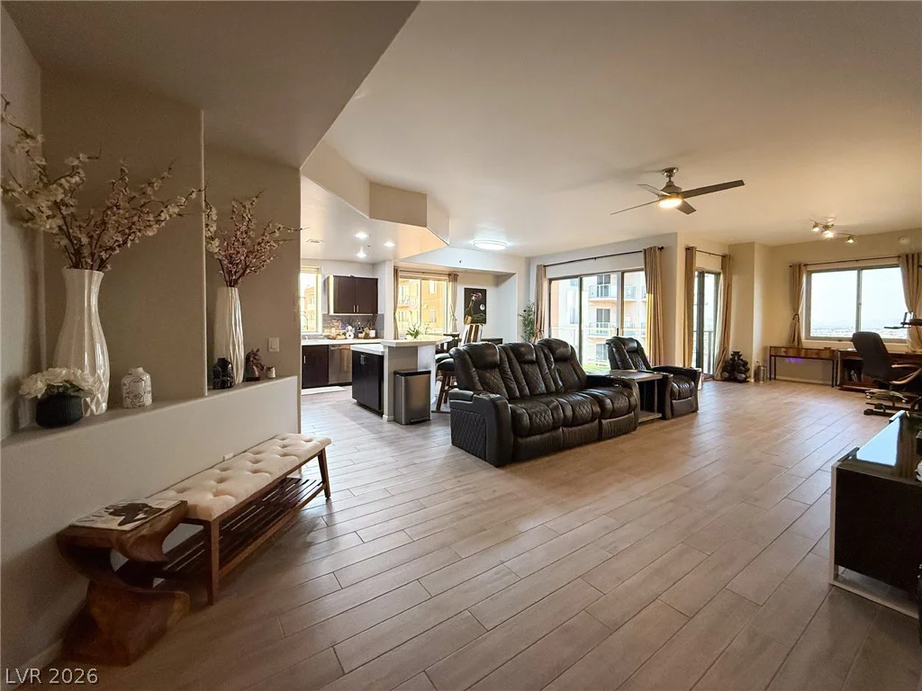 8255 Las Vegas, Las Vegas, NV 89123