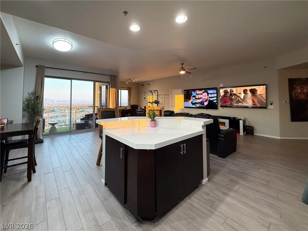8255 Las Vegas, Las Vegas, NV 89123