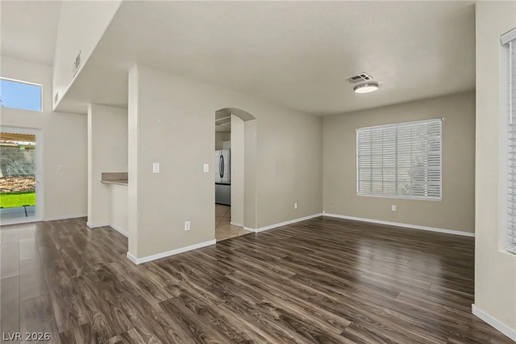 8216 Hollister, Las Vegas, NV 89131