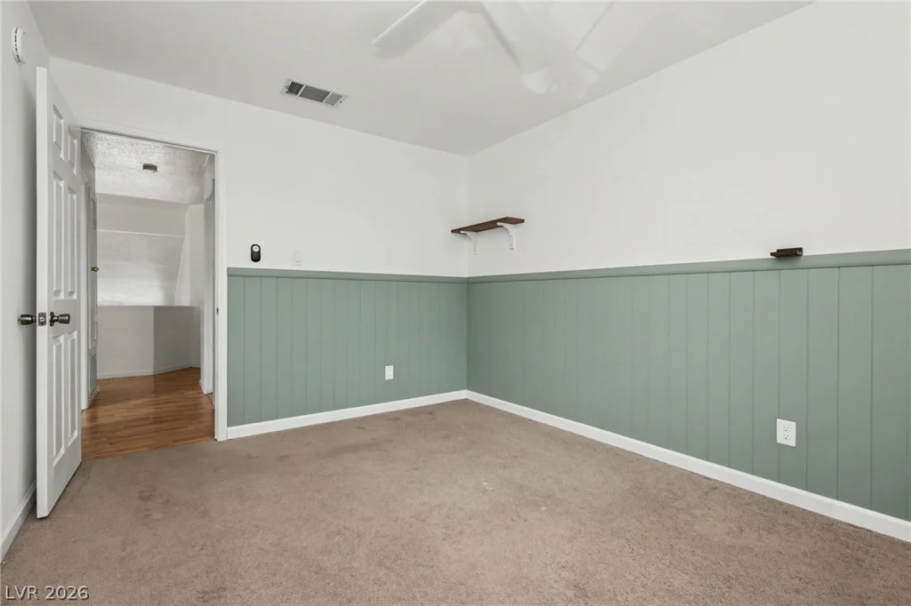 8216 Hollister, Las Vegas, NV 89131