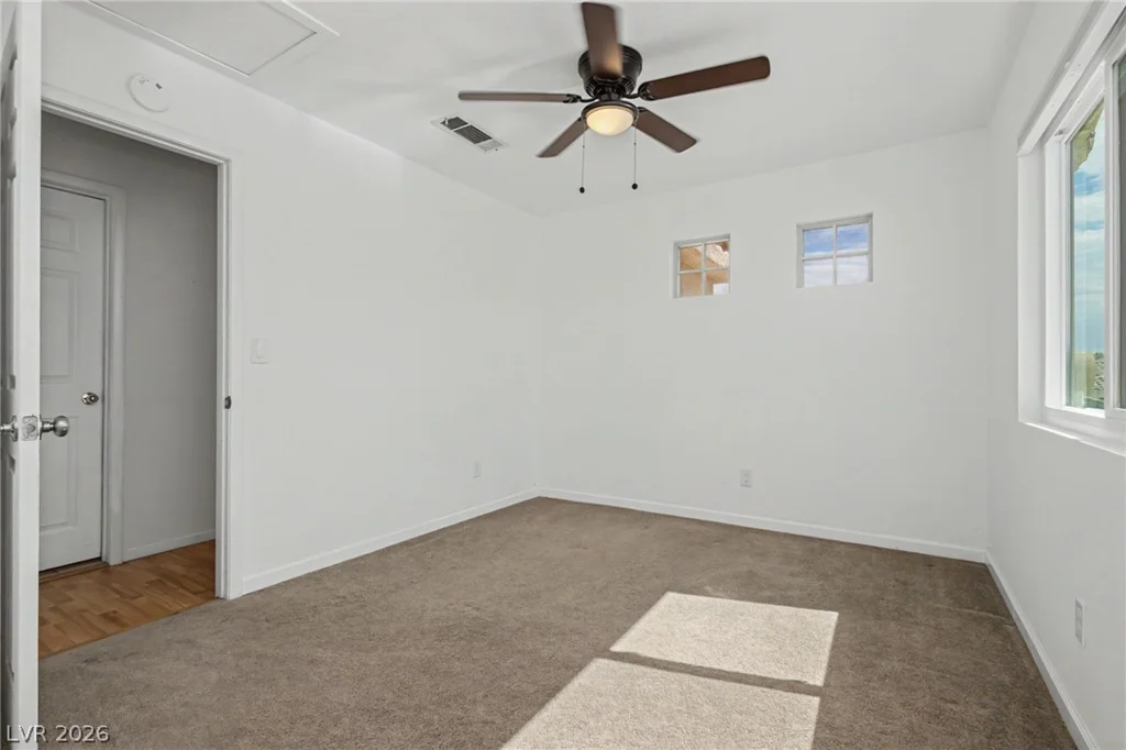 8216 Hollister, Las Vegas, NV 89131