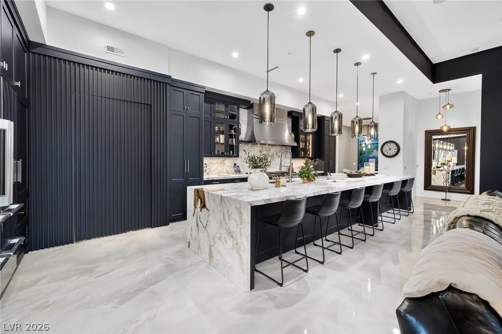 13 Rainbow Point, Henderson, NV 89011