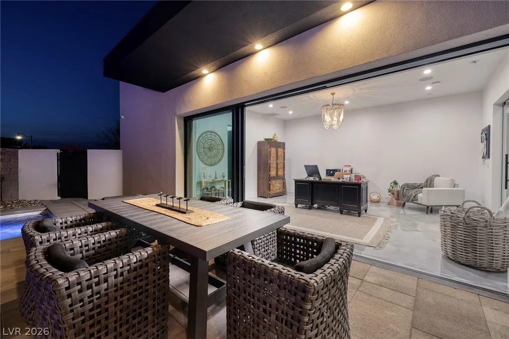 13 Rainbow Point, Henderson, NV 89011