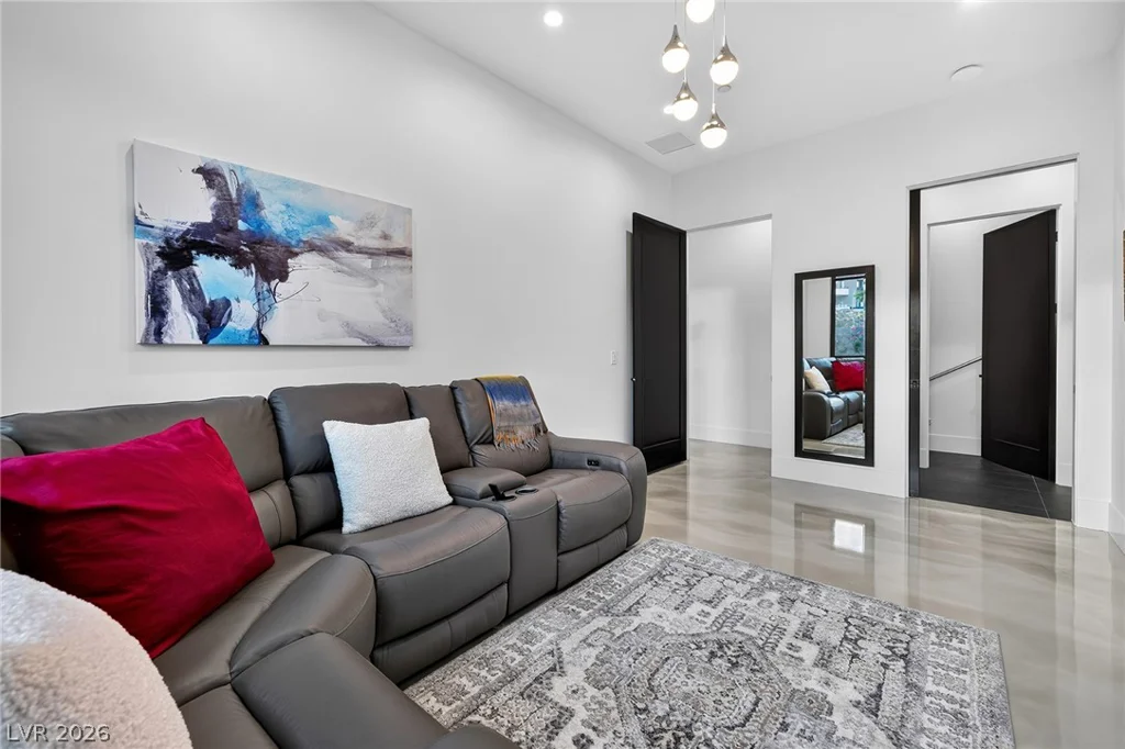 13 Rainbow Point, Henderson, NV 89011