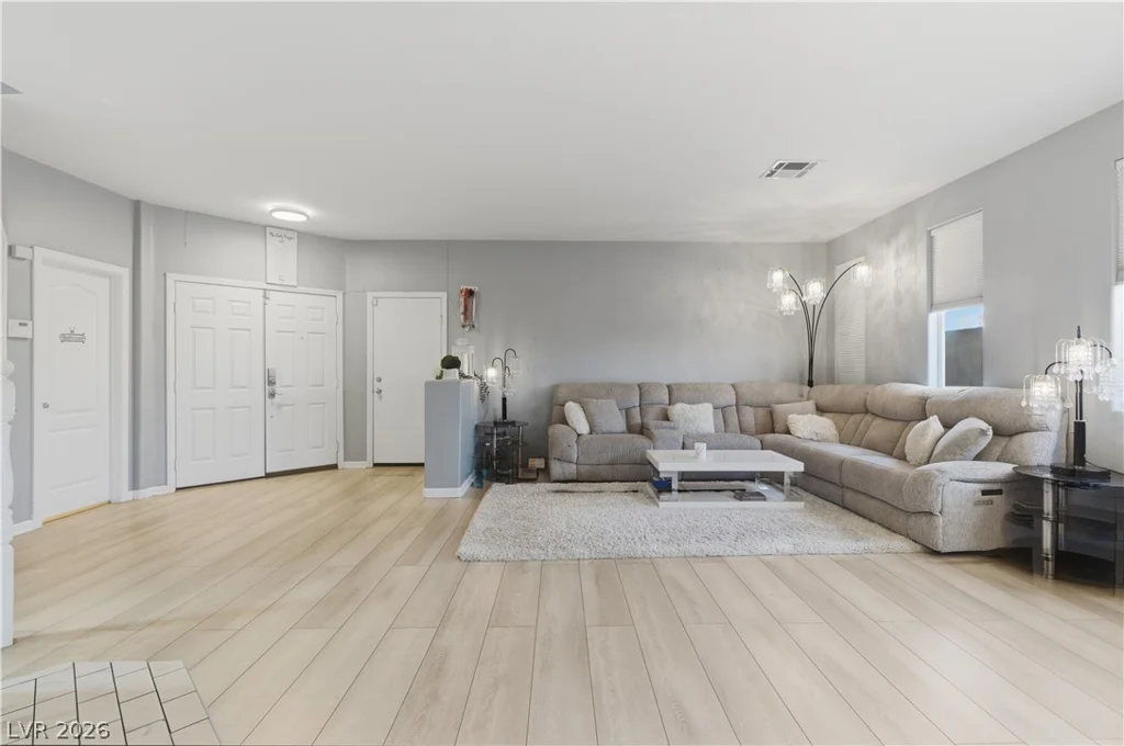 5446 Caprock Canyon, Las Vegas, NV 89139