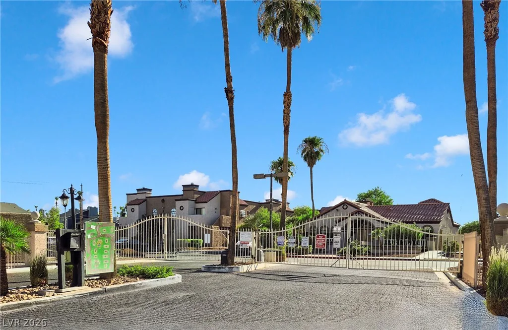 2985 Juniper Hills, Las Vegas, NV 89142