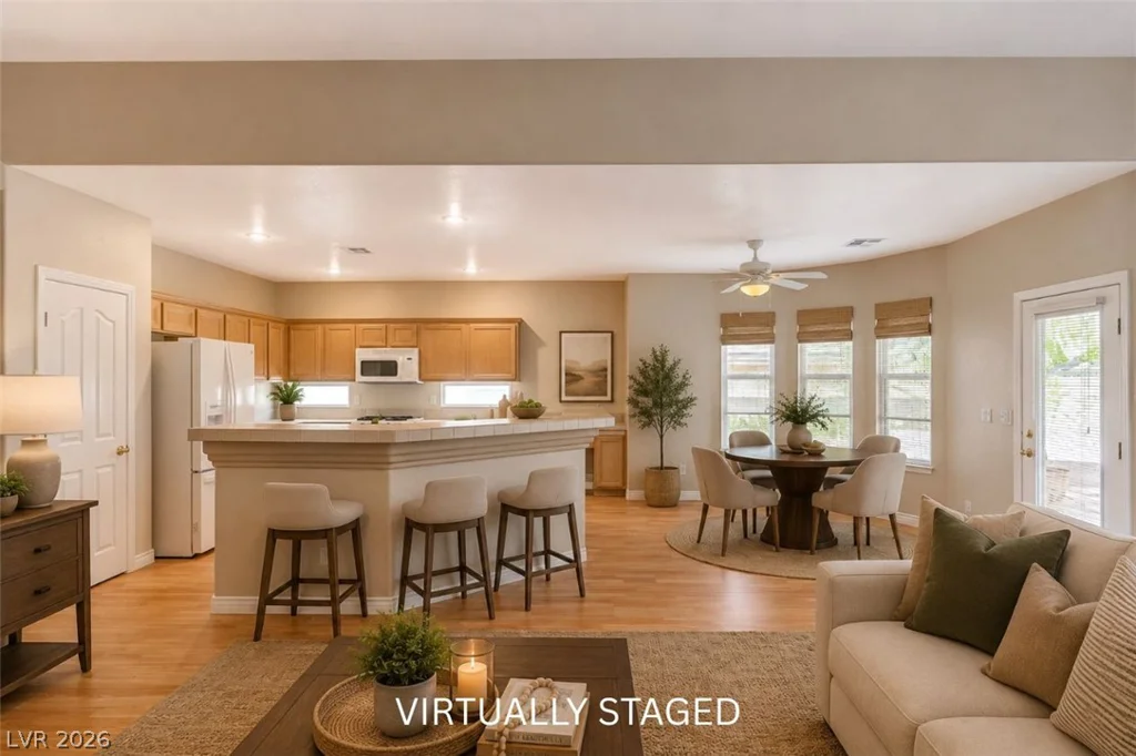 8921 Reining Spur, Las Vegas, NV 89143