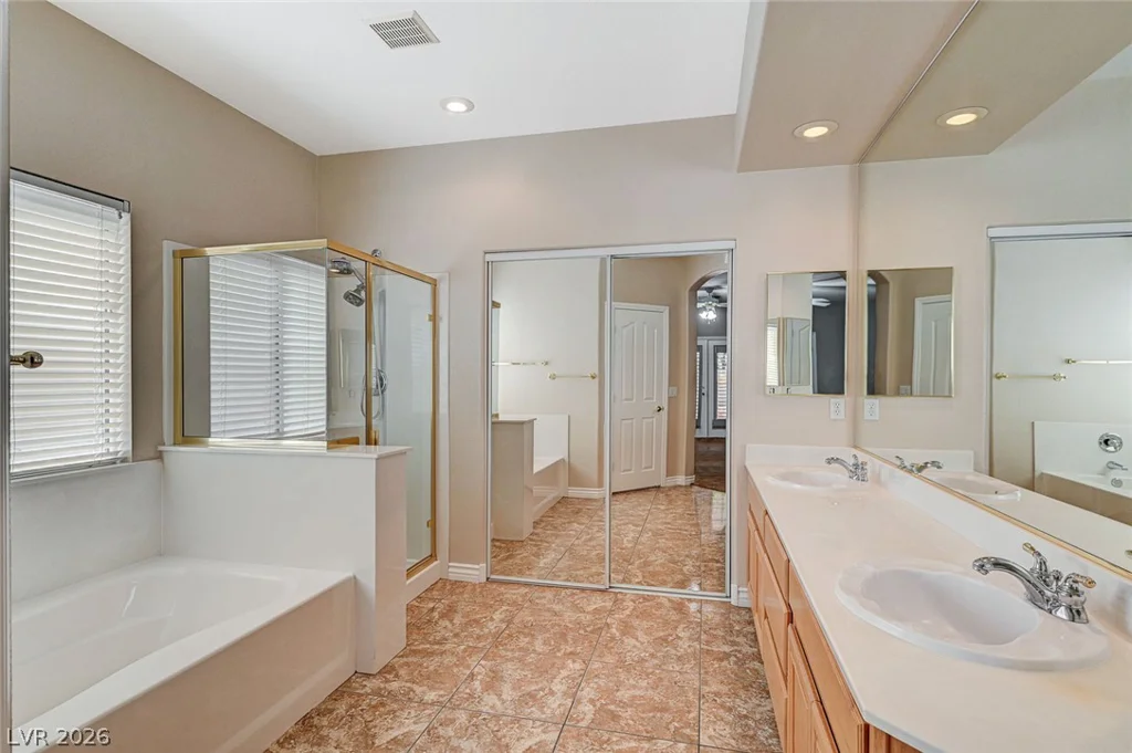 8921 Reining Spur, Las Vegas, NV 89143