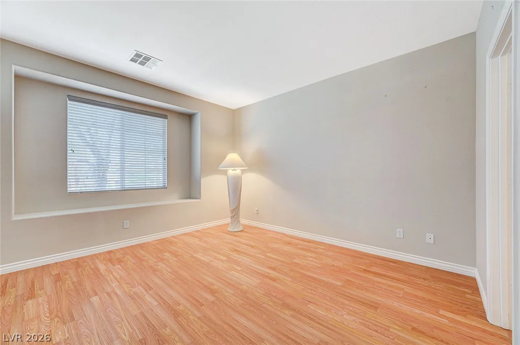 8921 Reining Spur, Las Vegas, NV 89143
