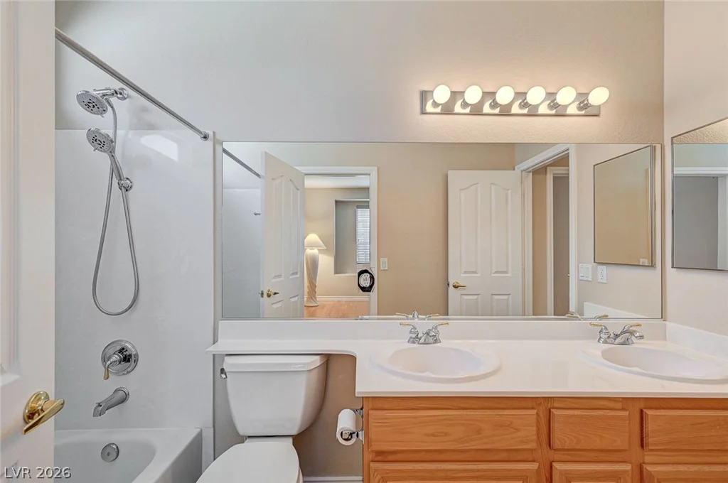 8921 Reining Spur, Las Vegas, NV 89143