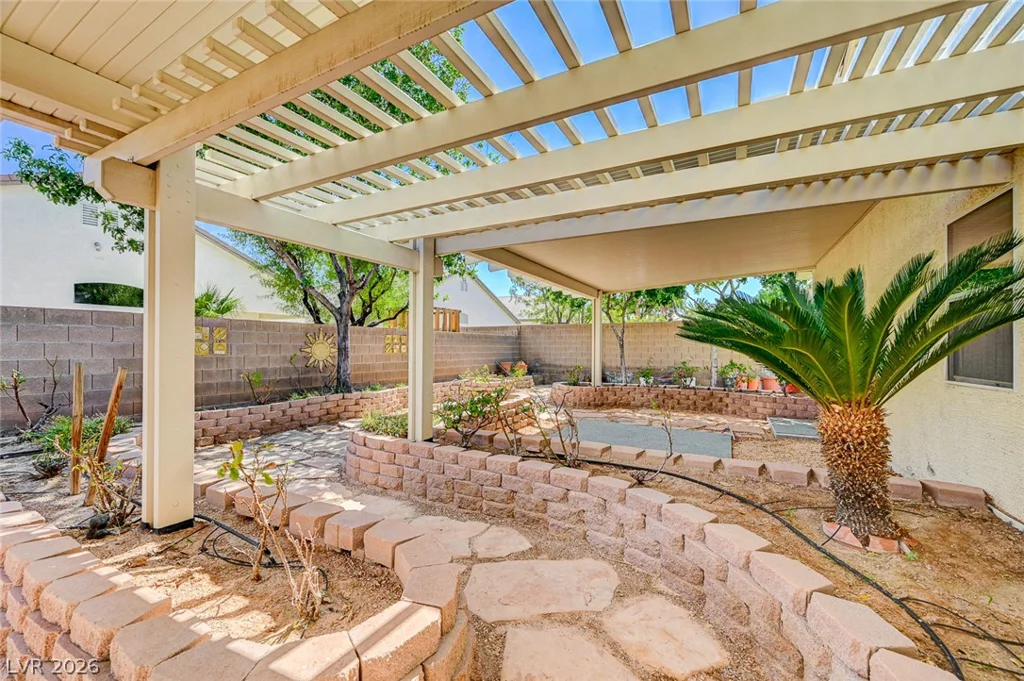 8921 Reining Spur, Las Vegas, NV 89143