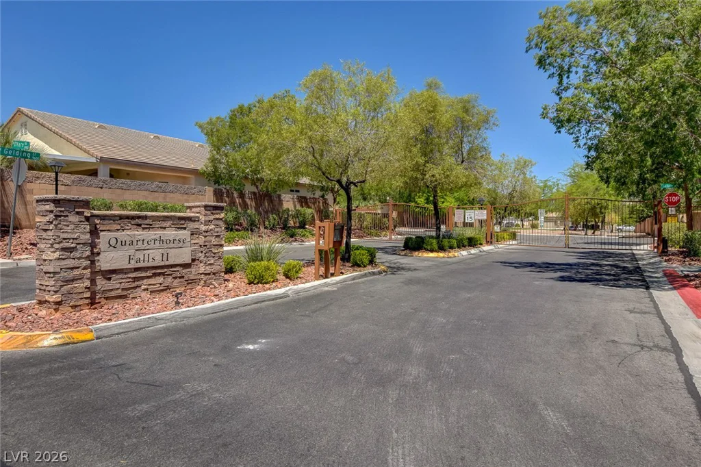 8921 Reining Spur, Las Vegas, NV 89143