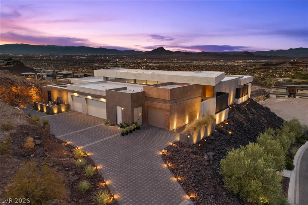 641 Dragon Peak, Henderson, NV 89012