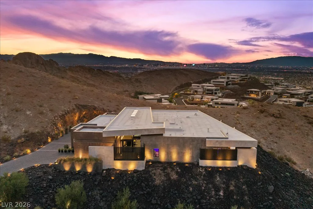 641 Dragon Peak, Henderson, NV 89012