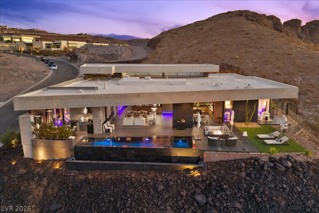 641 Dragon Peak, Henderson, NV 89012