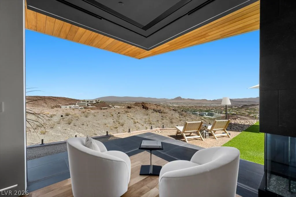 641 Dragon Peak, Henderson, NV 89012