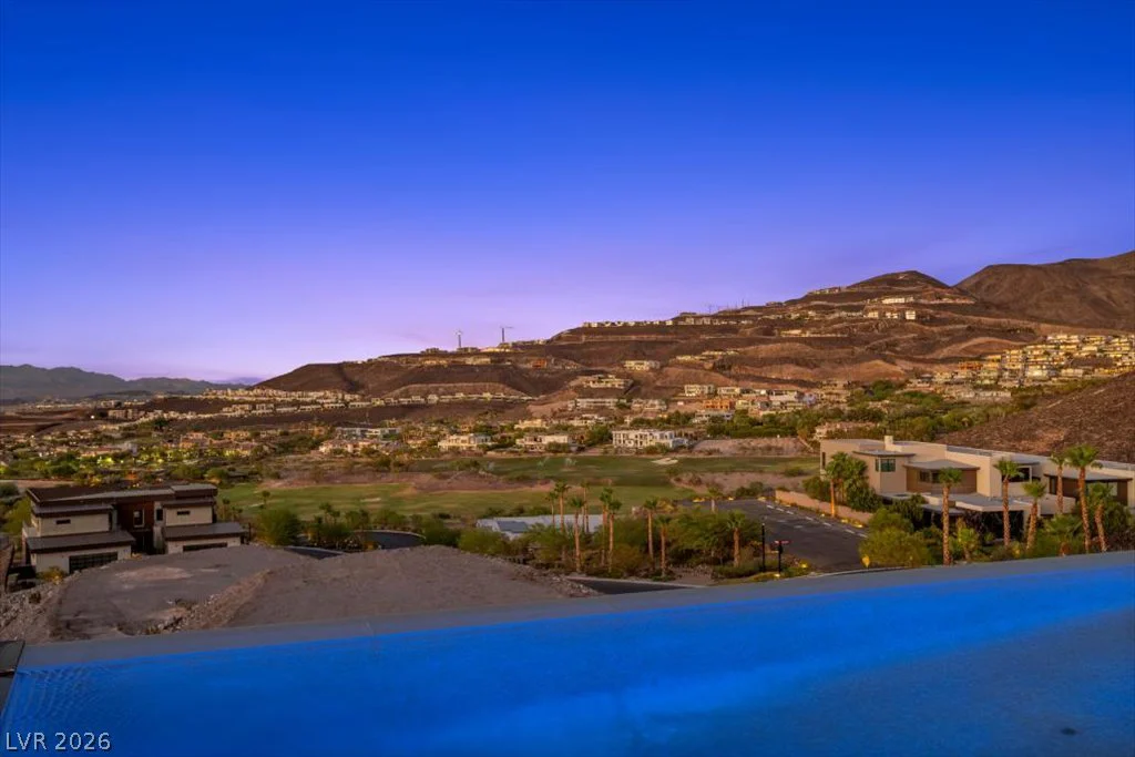 641 Dragon Peak, Henderson, NV 89012