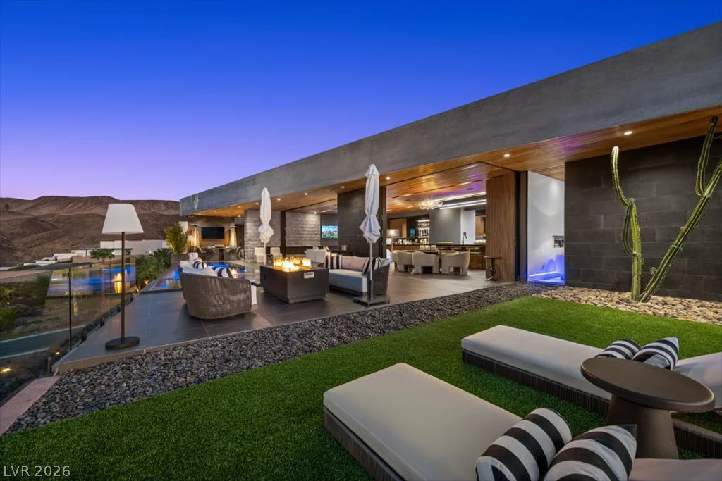 641 Dragon Peak, Henderson, NV 89012