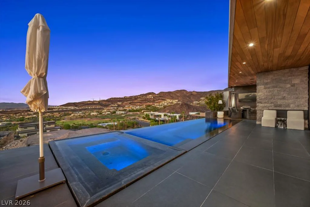 641 Dragon Peak, Henderson, NV 89012