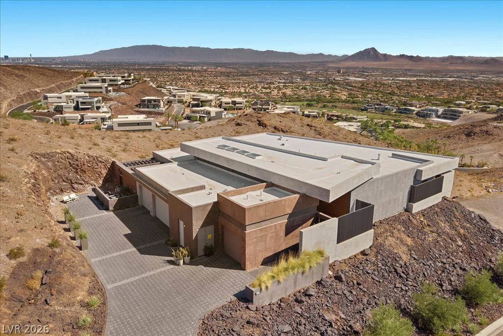641 Dragon Peak, Henderson, NV 89012