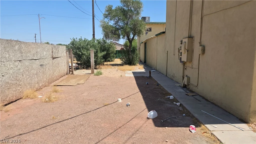 2405 McCarran, North Las Vegas, NV 89030