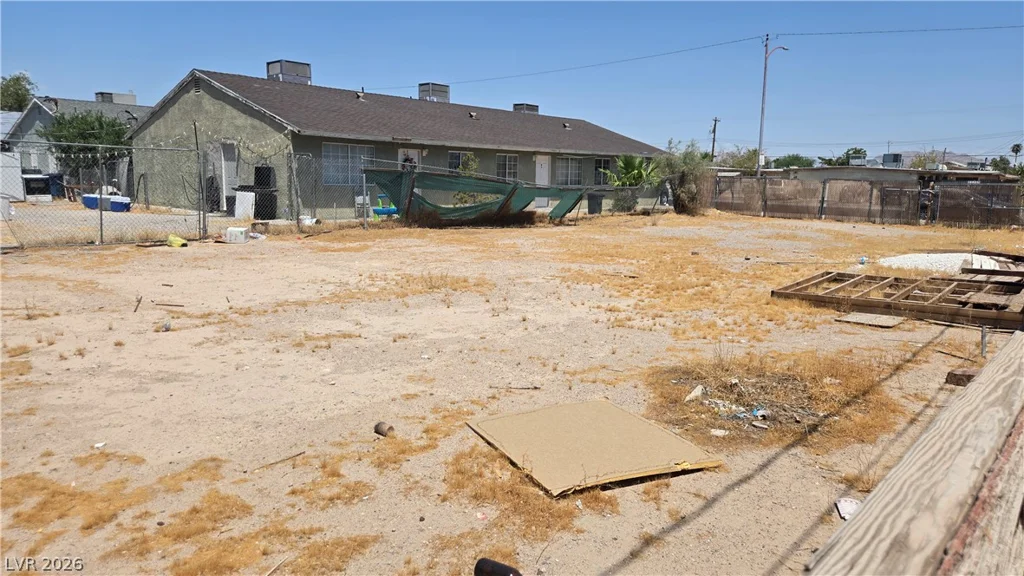 2405 McCarran, North Las Vegas, NV 89030