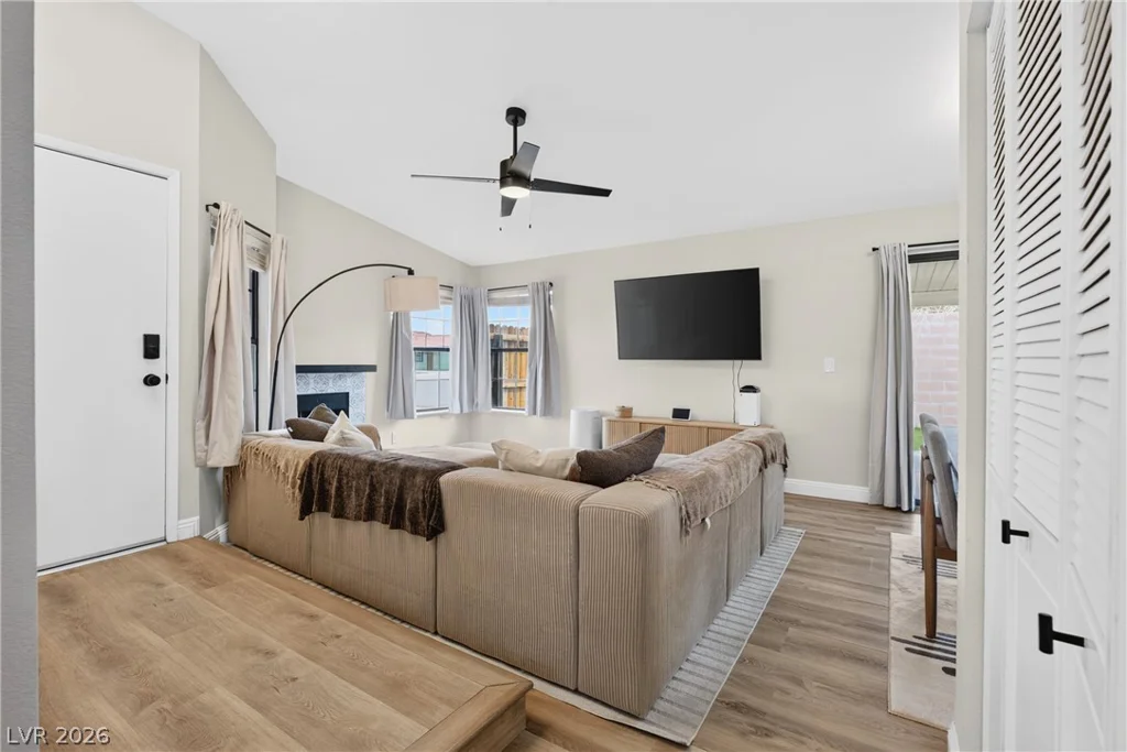 1015 Brookside, Henderson, NV 89015