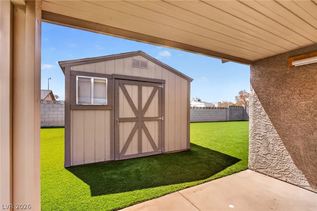 1015 Brookside, Henderson, NV 89015