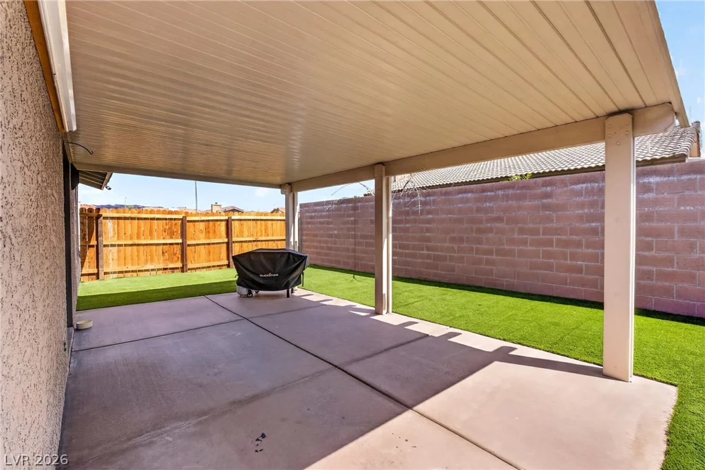 1015 Brookside, Henderson, NV 89015