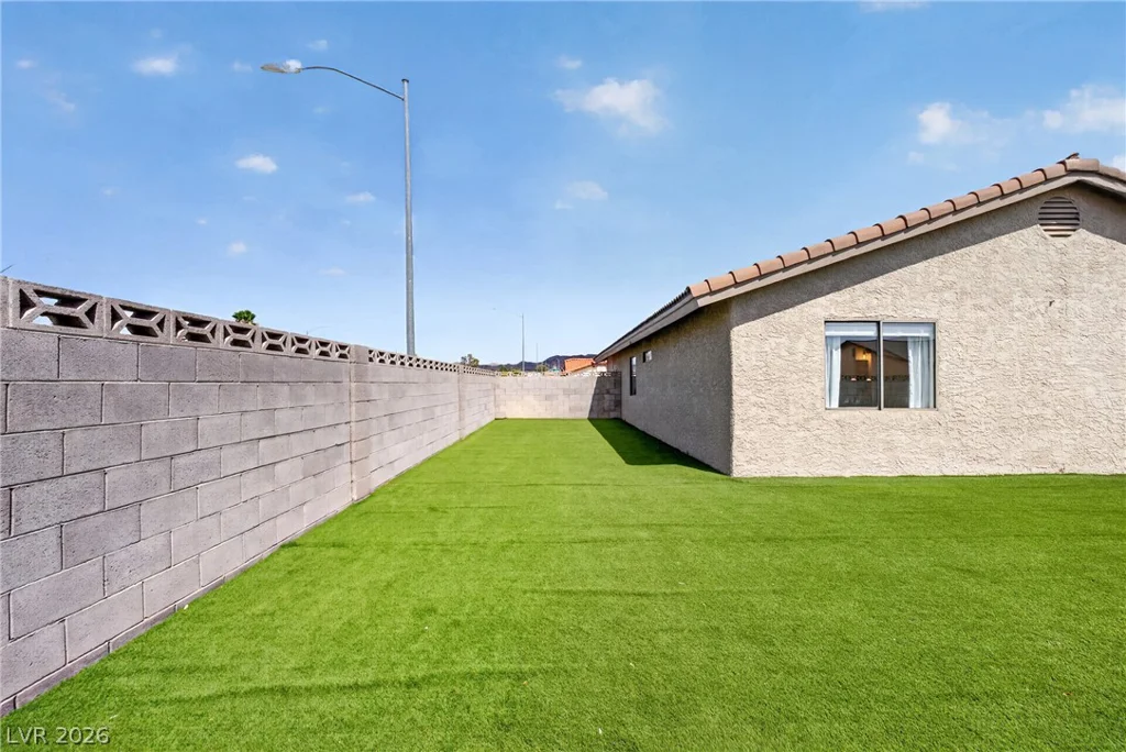 1015 Brookside, Henderson, NV 89015