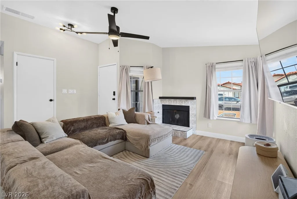 1015 Brookside, Henderson, NV 89015