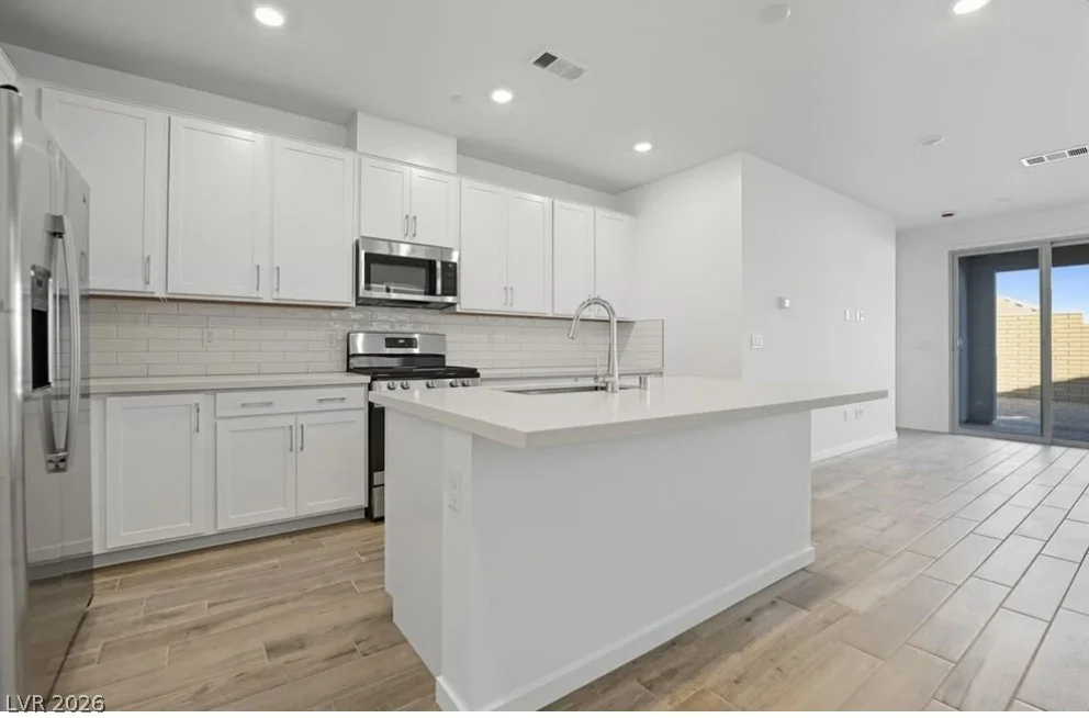 331 Adufe, Henderson, NV 89015