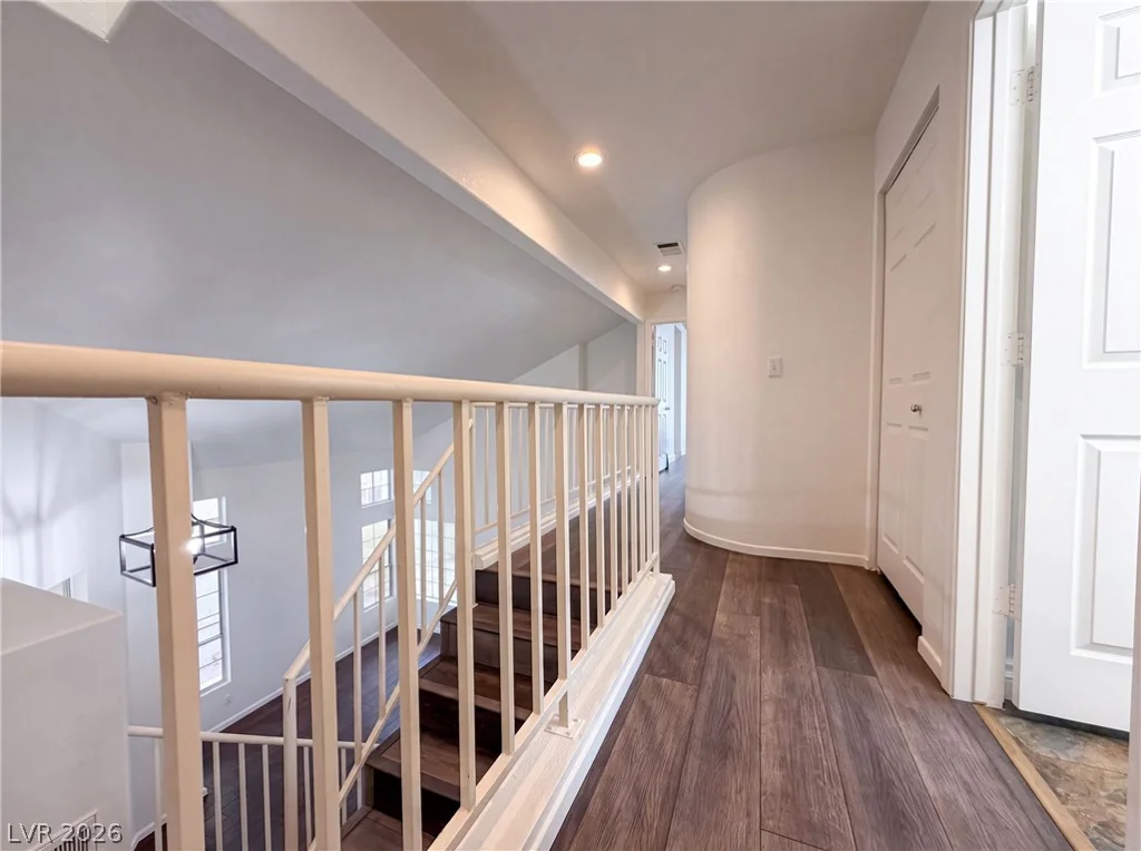 7504 Holloran, Las Vegas, NV 89128