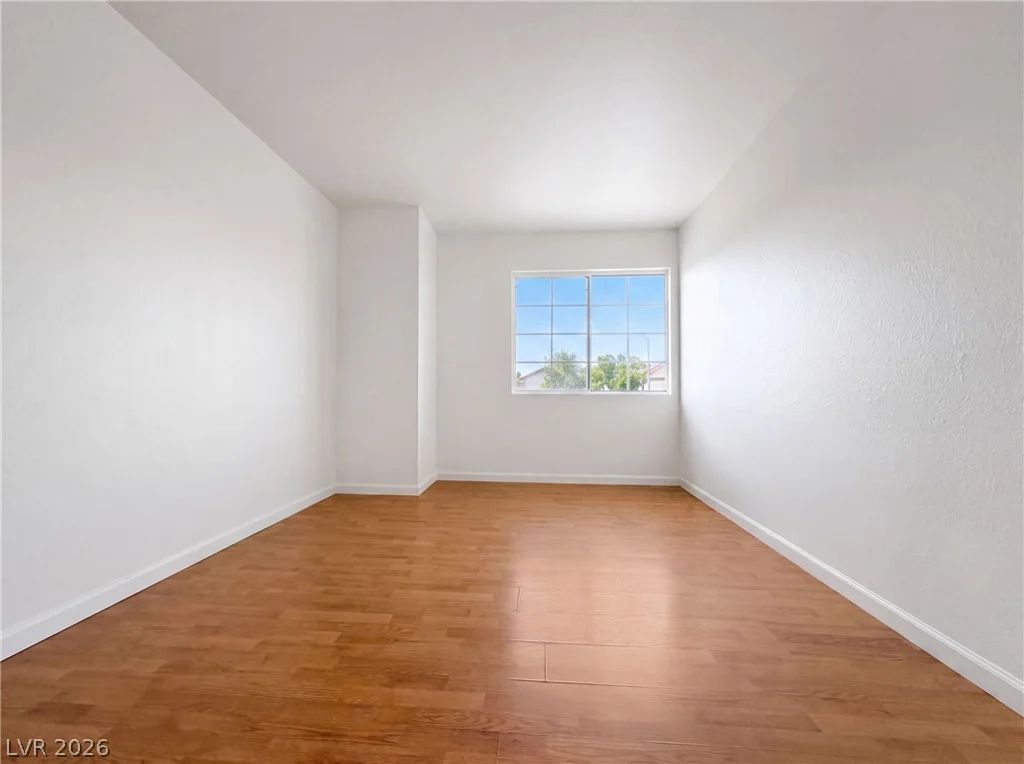 7504 Holloran, Las Vegas, NV 89128
