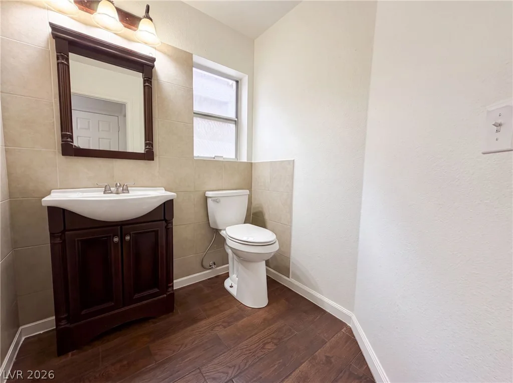 7504 Holloran, Las Vegas, NV 89128