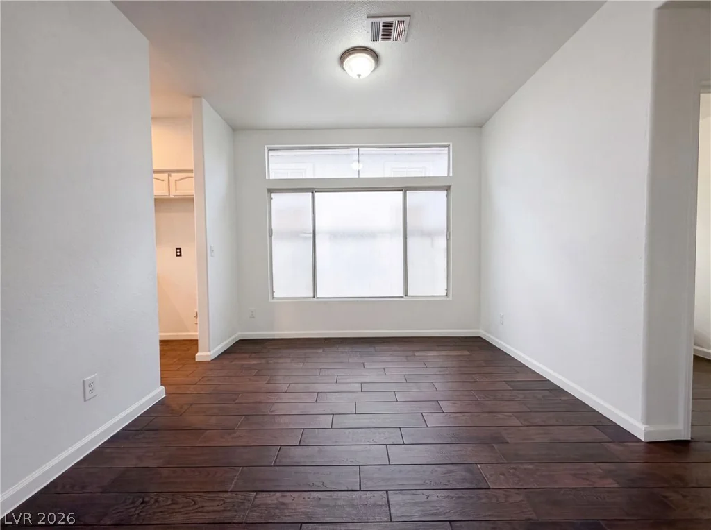 7504 Holloran, Las Vegas, NV 89128