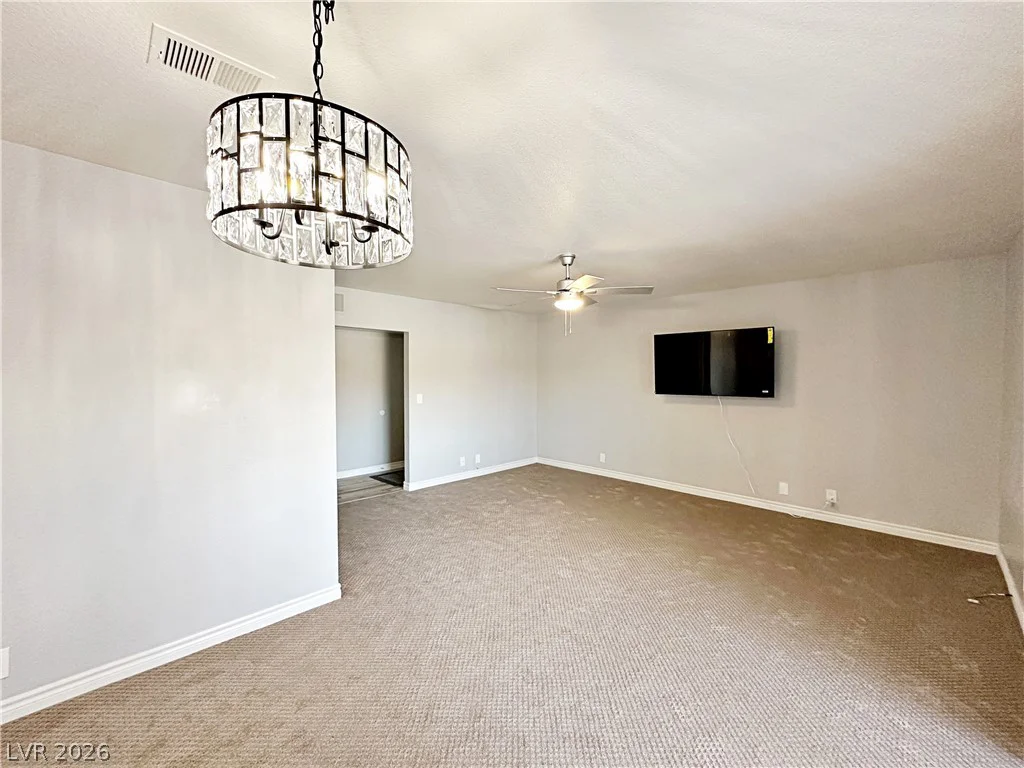 5080 Indian River, Las Vegas, NV 89103