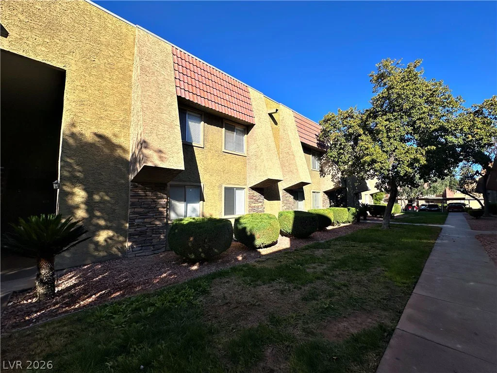 5080 Indian River, Las Vegas, NV 89103